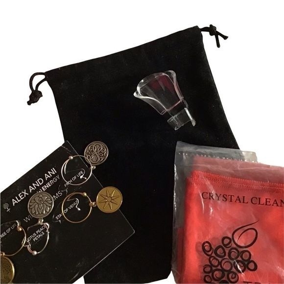 BARTENDER’S ACCESSORIES Bundle Cocktail Book Glass Charms Pourer Crystal Cleaner - Picture 3 of 10